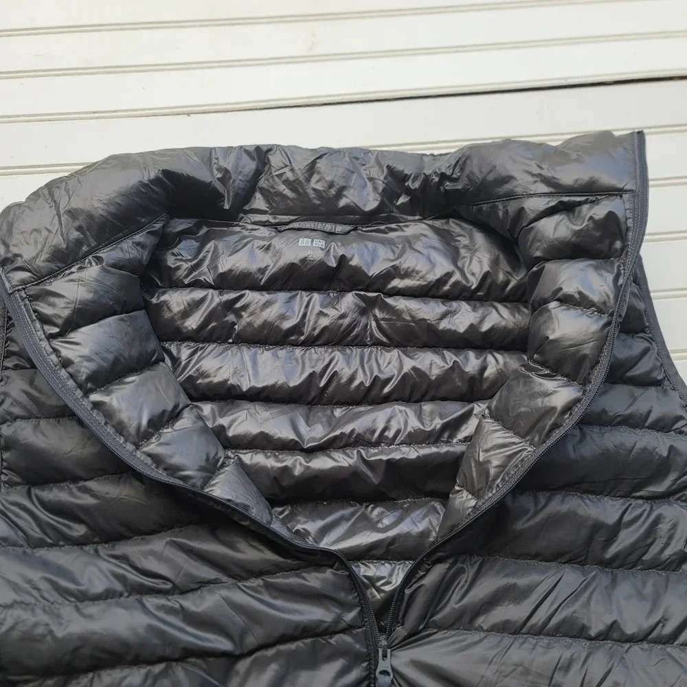 UNI QLO Zip Front Puffer Vest Pockets Charcoal Gray Soft Down XL Outdoor Winter - Picture 5 of 8